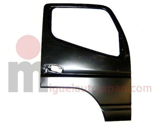 Puerta delantera derecha Mitsubishi Canter 2009