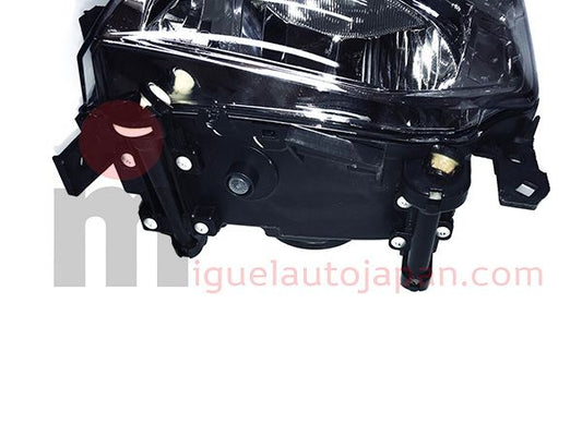 Faro delantero izquierdo para Nissan Cabstar